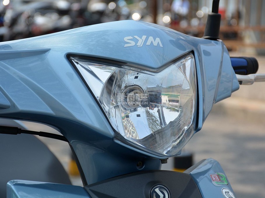 夏杏三阳gp2017款gr电喷版150