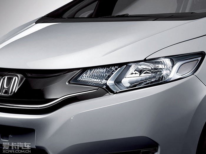 第三代飞度图片