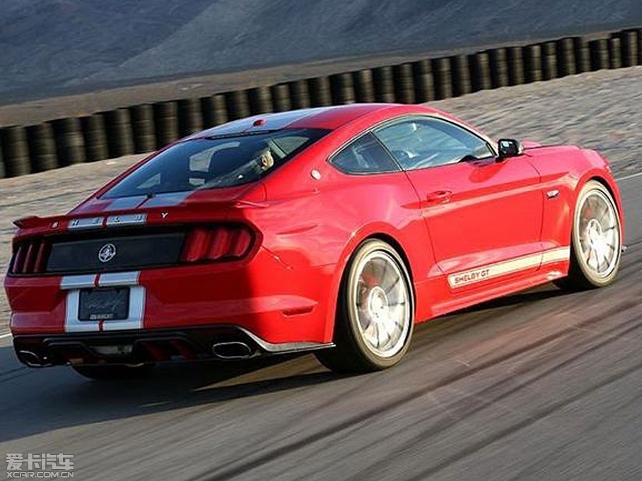 ǰʽһȫҰShelby GT͵Ĺͼһ̨5.0L V8еѹϤ³2015ڶȽС