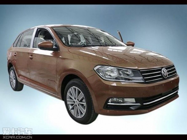 桑塔纳两厢版实车谍照