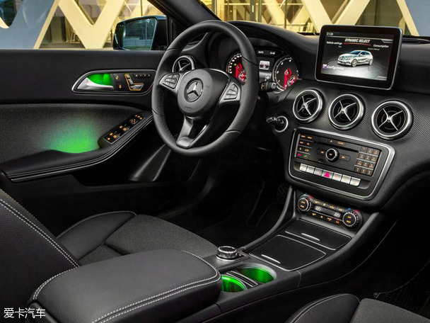 奔驰2016款A级官图发布 多维度小幅升级