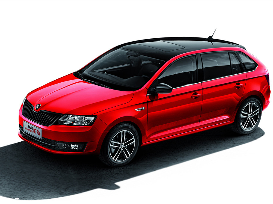 2015年9月1日,2016款斯柯达昕动正式上市,新车共推出7款车型,售价区间