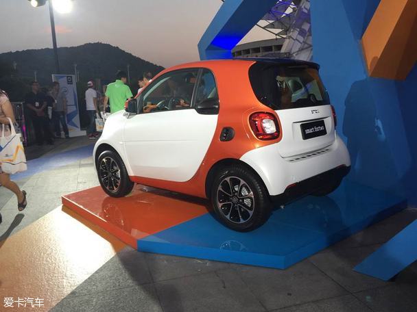 全新smart fortwo正式上市