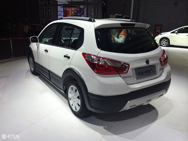2015成都车展探馆 启辰R50X潮流版实拍