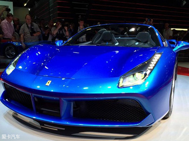 法拉利488 spider敞篷版法兰克福首发