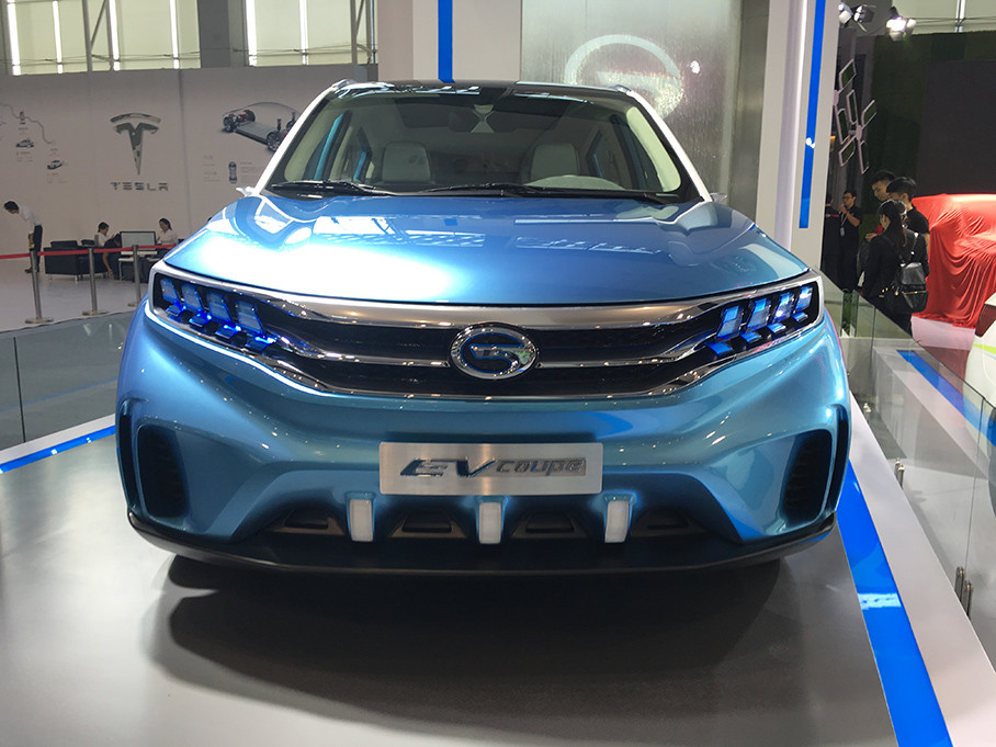 第十三届广州车展正式开幕,广汽传祺evcoupe概念车正式发布.