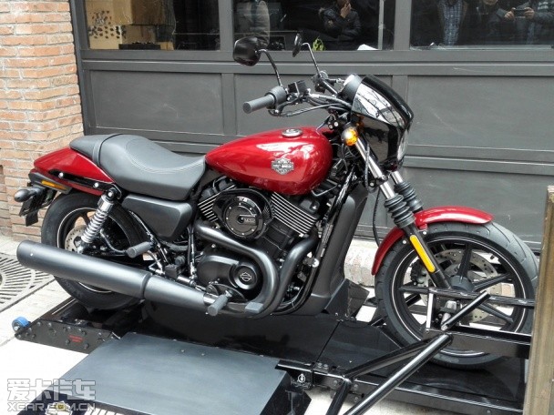 哈雷street750上海車展上市預售10萬元