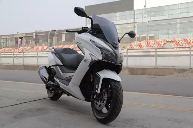 售468万元光阳国产赛艇400abs发布