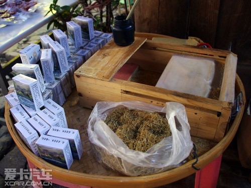 而且土墙最怕雨水的冲刷,在降雨充沛的福建地区,它是怎样经