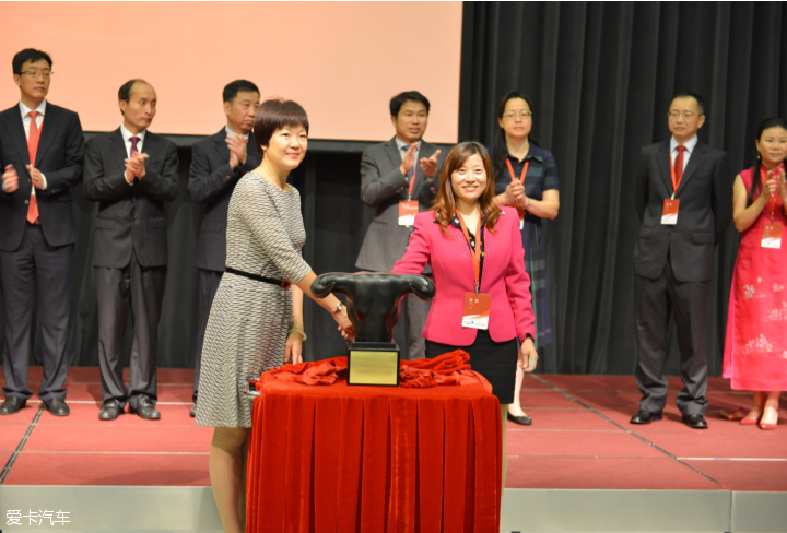 热烈祝贺路畅科技成功登陆a股资本市场