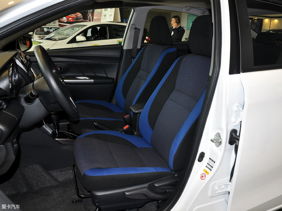 实拍丰田YARiS L 致享