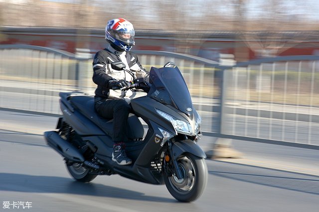 Xciting 250i