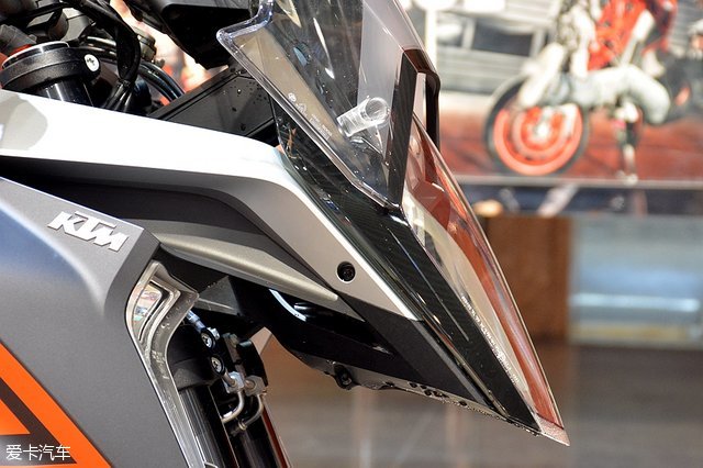 KTM 1290 SUPER DUKE GT