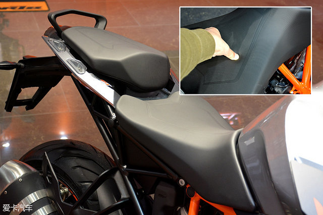 KTM 1290 SUPER DUKE GT
