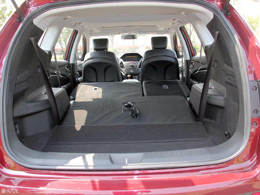 99万元起 7座suv力帆x80正式上市