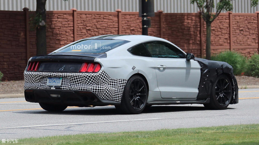 Mustang Shelby GT500谍照