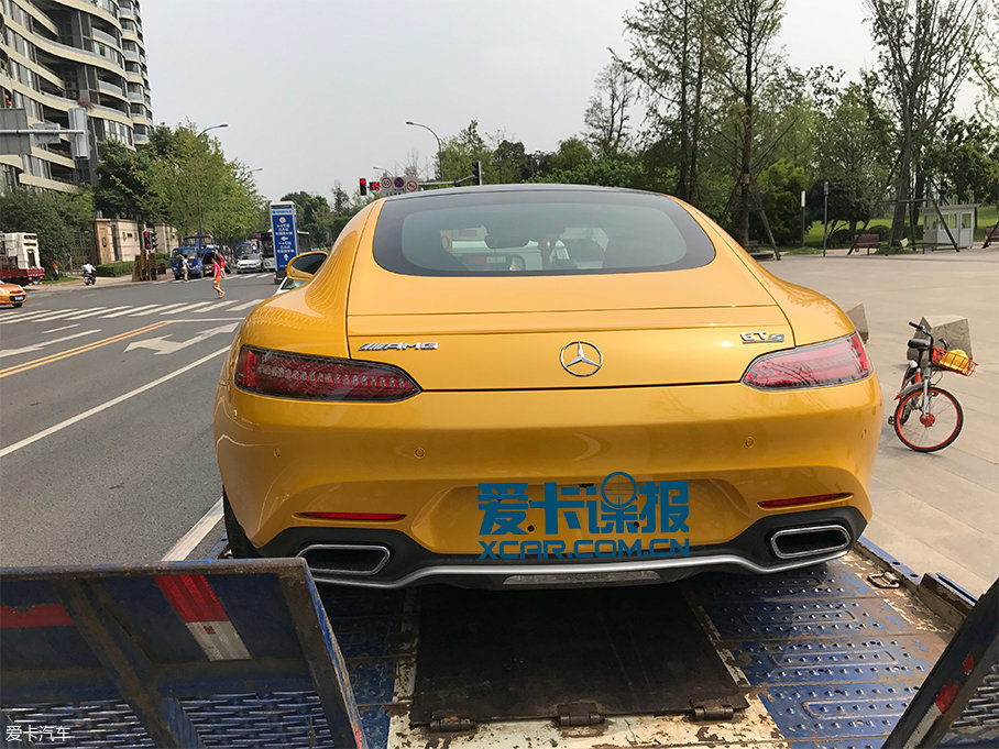 新款梅赛德斯-AMG GT S