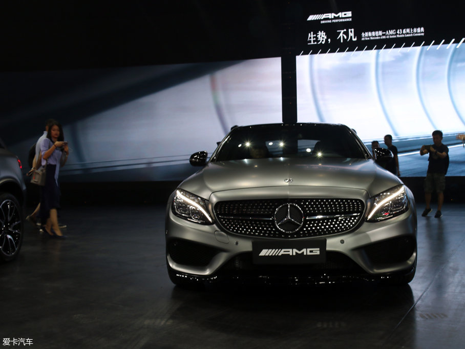 奔驰AMG C 43 4MATIC特别版上市 68.8万