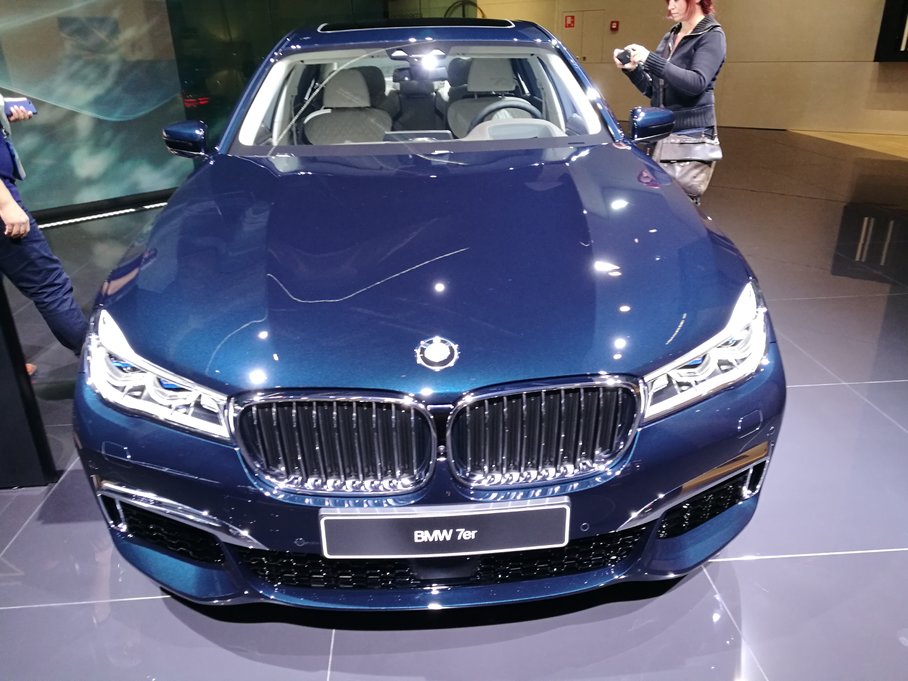 2017法兰克福车展宝马7系40周年纪念版