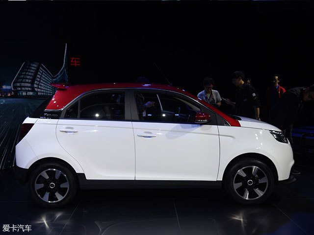电咖EV10上市 补贴后售5.98万-6.78万