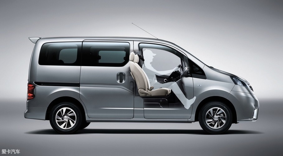 讓鄭州日產 nv200帶你歡樂一夏