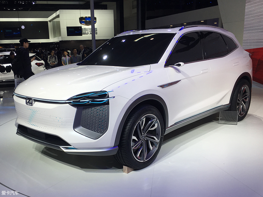 2018北京车展：众泰i-across概念车发布