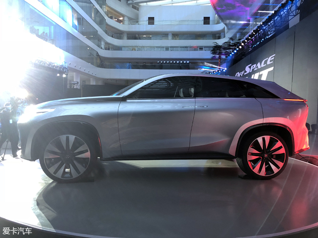 绅宝offspacesuit概念车发布家族语言