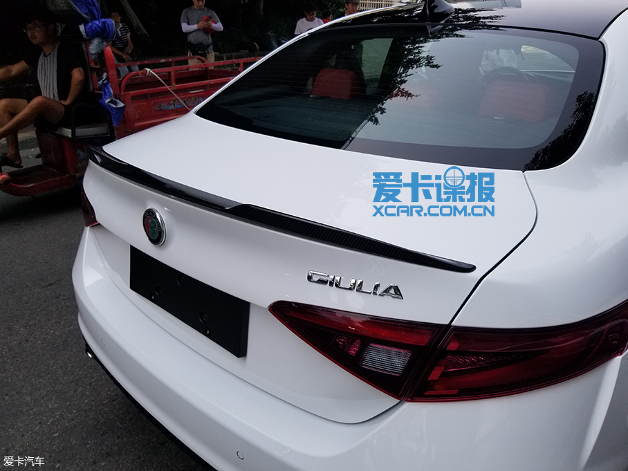 成都车展探馆：Giulia碳纤维限量版实车