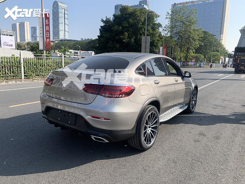 广州车展探馆：新款奔驰GLC Coupe实拍