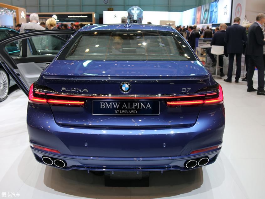 新款ALPINA B7日内瓦首发 3.5s“破百”