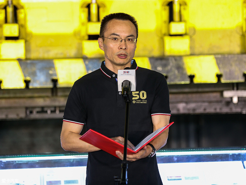 东风公司建设50周年 重走500km汽车长廊