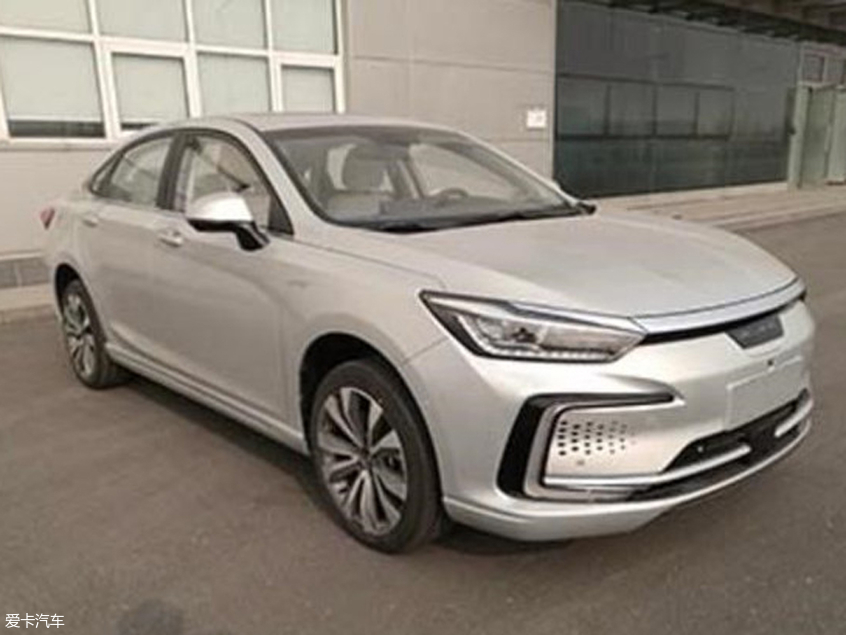 北汽新能源EU7