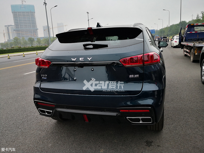 成都车展探馆：WEY VV7 PHEV实车抢先看