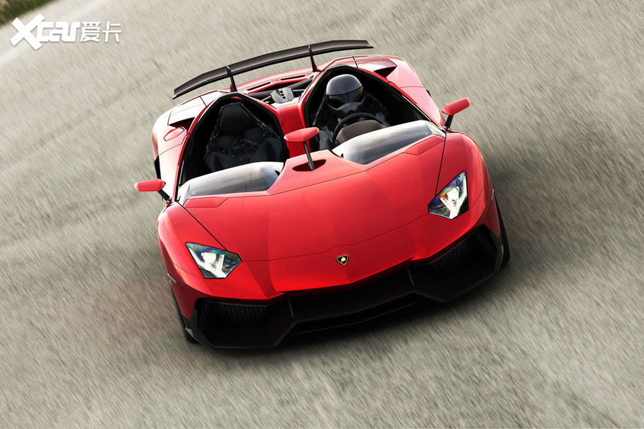 Aventador J2012귢