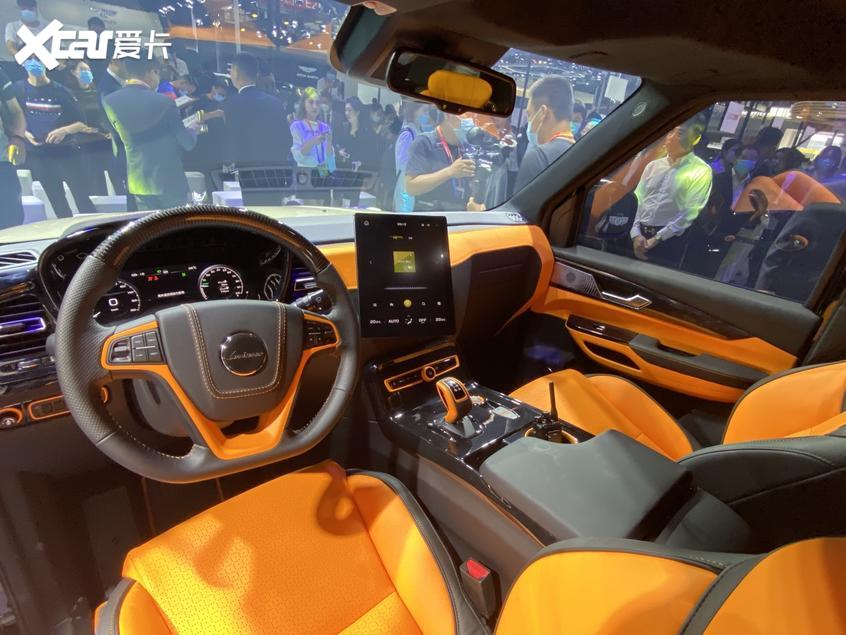 北京车展 LEVC与罗伦士共同亮相发布 LX