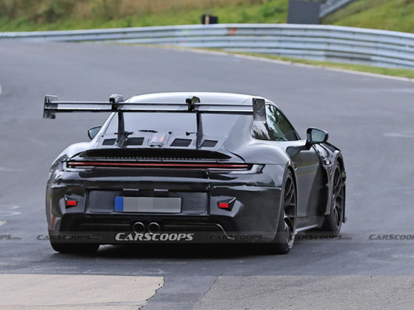 全新911 GT3 RS纽北路试 造型更加激进