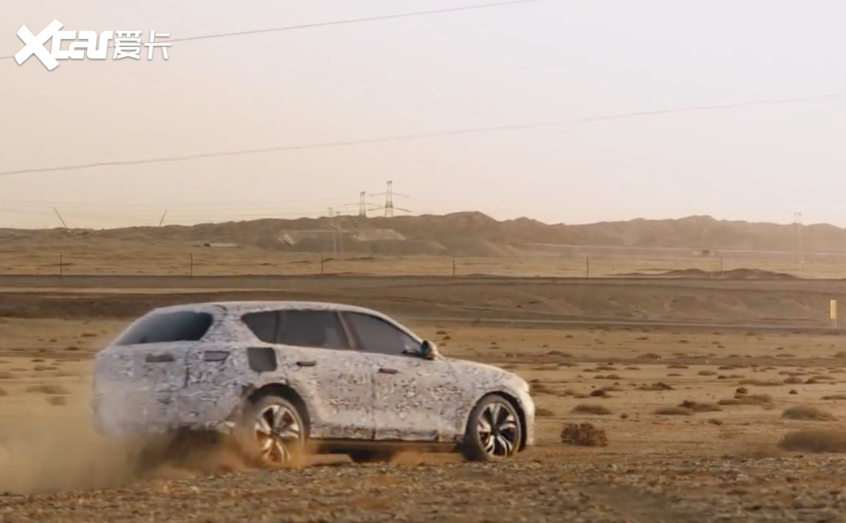 岚图首款量产SUV曝光 或将于明年上市 岚图首款量产SUV曝光 或将于明年上市