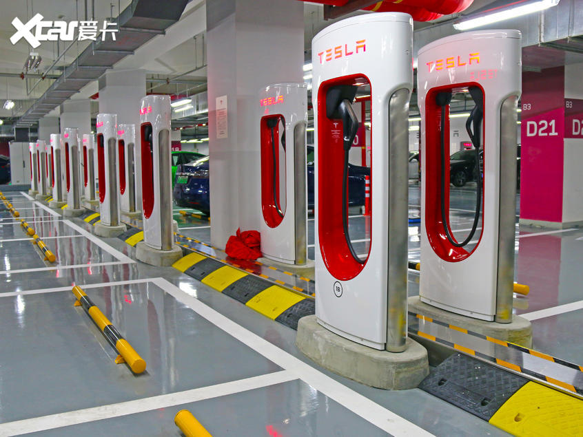 共21个桩 特斯拉北京望京V3超充站开业