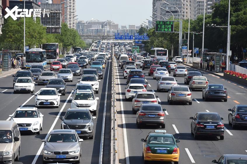 公安部:3季度新注册登记机动车903万辆 公安部:3季度新注册登记机动车903万辆