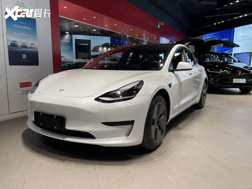 全新Model 3