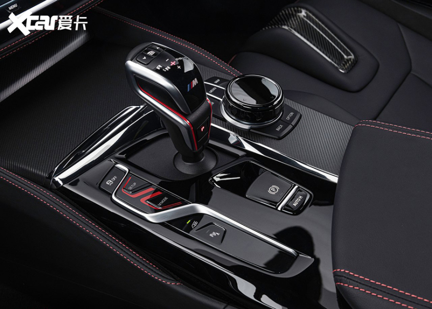 宝马M5 CS官图发布 将春季率先海外上市