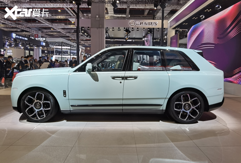 上海车展：劳斯莱斯库里南Black Badge