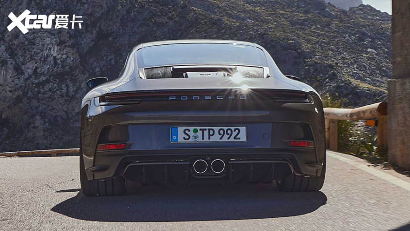 全新保时捷911 GT3 Touring