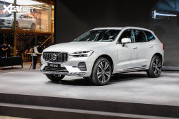 ���ֶ���XC60/���е� 6�������³�ǰհ