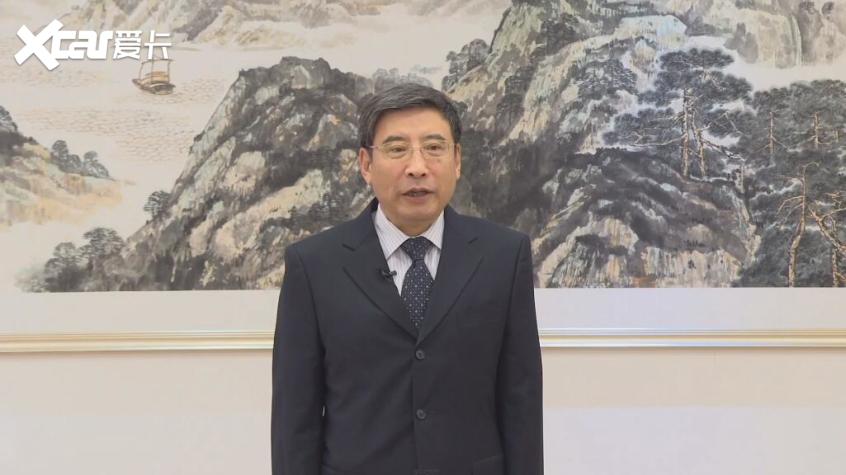 苗圩:及早谋划自主可控的芯片/操作系统
