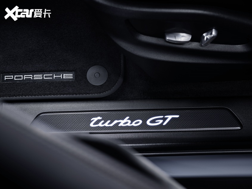 243.8万元 保时捷Cayenne Turbo GT预售