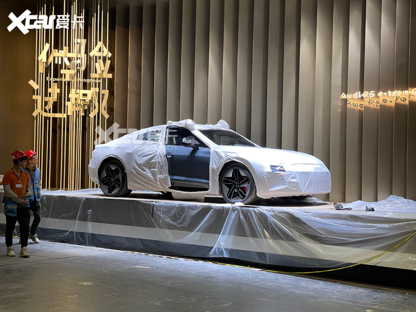 2021上海车展探馆：奥迪RS e-tron GT