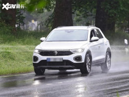 �¿����T-ROC�����ع� ����̽�����