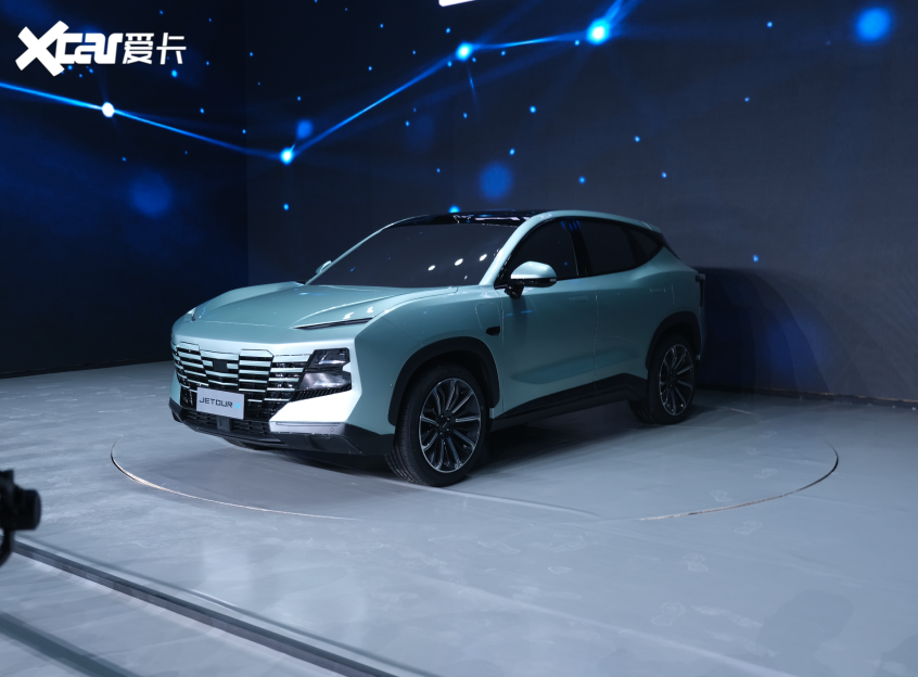 捷途汽车X-1首发亮相 搭载华为L3系统