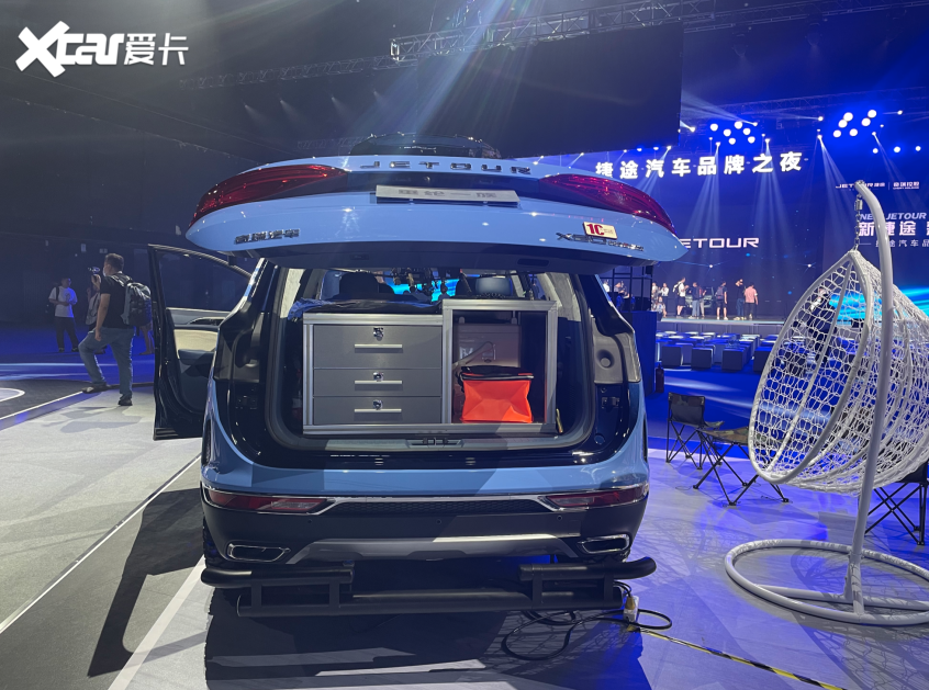 捷途汽车X-1首发亮相 搭载华为L3系统